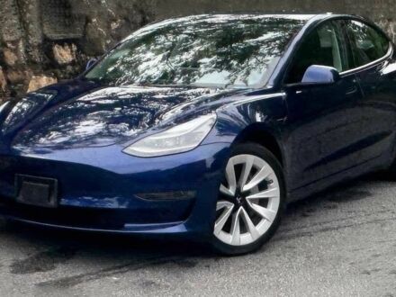 Синий Тесла Модель 3, объемом двигателя 0 л и пробегом 20 тыс. км за 9600 $, фото 1 на Automoto.ua