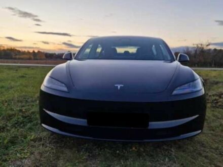 Синий Тесла Модель 3, объемом двигателя 0 л и пробегом 35 тыс. км за 14000 $, фото 1 на Automoto.ua