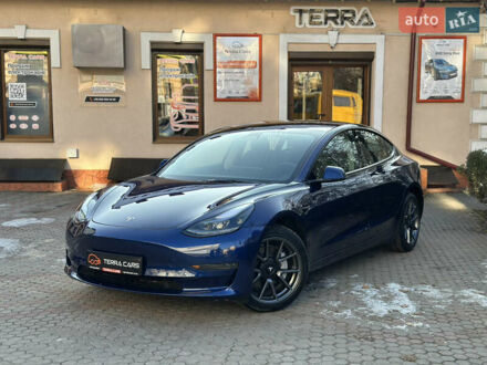 Тесла Модель 3 2023 в Черновцах на Automoto.ua Синий Тесла Модель 3, объемом двигателя 0 л и пробегом 13 тыс. км за 19999 $, фото 1 на Automoto.ua