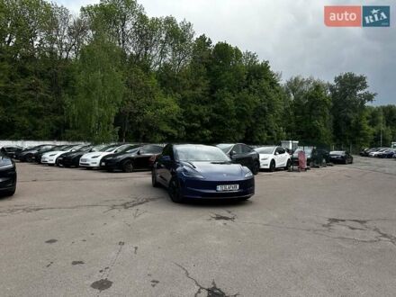 Тесла Модель 3 2024 у Києві на Automoto.ua Синій Тесла Модель 3, об'ємом двигуна 0 л та пробігом 10 тис. км за 34999 $, фото 1 на Automoto.ua
