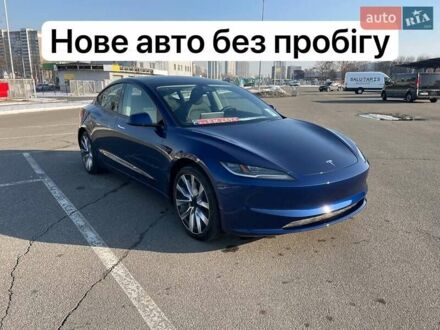 Тесла Модель 3 2024 в Киеве на Automoto.ua Синий Тесла Модель 3, объемом двигателя 0 л и пробегом 1 тыс. км за 28300 $, фото 1 на Automoto.ua