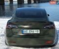 Зелений Тесла Модель 3, об'ємом двигуна 0 л та пробігом 150 тис. км за 12600 $, фото 2 на Automoto.ua