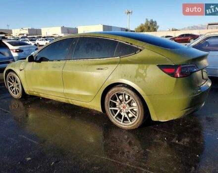 Зеленый Тесла Модель 3, объемом двигателя 0 л и пробегом 93 тыс. км за 6800 $, фото 2 на Automoto.ua