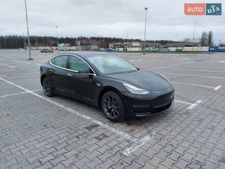 Тесла Модель 3 2019 у Києві на Automoto.ua Зелений Тесла Модель 3, об'ємом двигуна 0 л та пробігом 1 тис. км за 28300 $, фото 1 на Automoto.ua