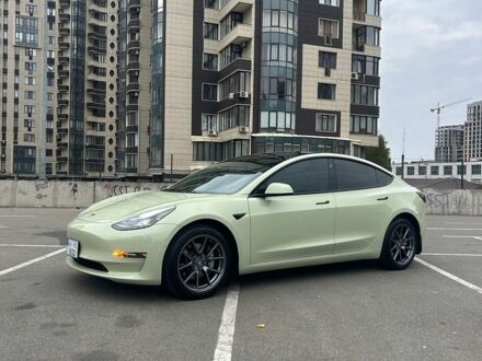 Зеленый Тесла Модель 3, объемом двигателя 0 л и пробегом 20 тыс. км за 27000 $, фото 1 на Automoto.ua