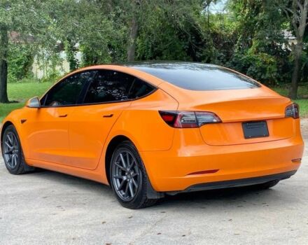 Помаранчевий Тесла Модель 3, об'ємом двигуна 0 л та пробігом 16 тис. км за 11300 $, фото 3 на Automoto.ua