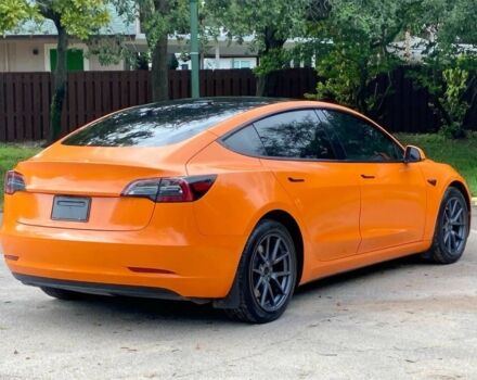 Помаранчевий Тесла Модель 3, об'ємом двигуна 0 л та пробігом 16 тис. км за 11300 $, фото 5 на Automoto.ua