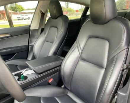 Помаранчевий Тесла Модель 3, об'ємом двигуна 0 л та пробігом 16 тис. км за 11300 $, фото 14 на Automoto.ua