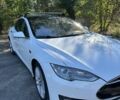 Белый Тесла Модель С, объемом двигателя 0 л и пробегом 3 тыс. км за 12000 $, фото 1 на Automoto.ua