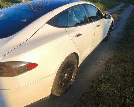 Білий Тесла Модель С, об'ємом двигуна 0 л та пробігом 178 тис. км за 10600 $, фото 17 на Automoto.ua