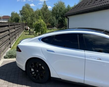 Белый Тесла Модель С, объемом двигателя 0 л и пробегом 298 тыс. км за 11493 $, фото 6 на Automoto.ua