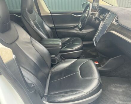 Білий Тесла Модель С, об'ємом двигуна 0 л та пробігом 116 тис. км за 15999 $, фото 10 на Automoto.ua