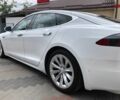 Белый Тесла Модель С, объемом двигателя 0 л и пробегом 64 тыс. км за 17500 $, фото 5 на Automoto.ua