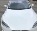 Белый Тесла Модель С, объемом двигателя 0 л и пробегом 64 тыс. км за 17500 $, фото 2 на Automoto.ua