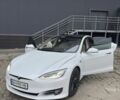 Белый Тесла Модель С, объемом двигателя 0 л и пробегом 112 тыс. км за 22000 $, фото 2 на Automoto.ua