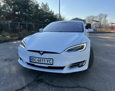 Білий Тесла Модель С, об'ємом двигуна 0 л та пробігом 172 тис. км за 16600 $, фото 1 на Automoto.ua