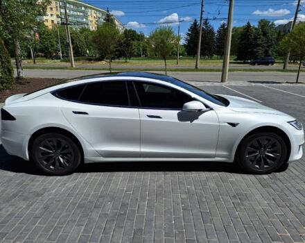 Белый Тесла Модель С, объемом двигателя 0 л и пробегом 157 тыс. км за 22000 $, фото 13 на Automoto.ua