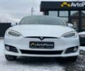 Белый Тесла Модель С, объемом двигателя 0 л и пробегом 178 тыс. км за 18300 $, фото 56 на Automoto.ua