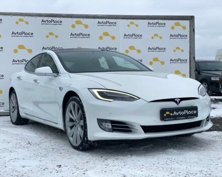 Белый Тесла Модель С, объемом двигателя 0 л и пробегом 178 тыс. км за 18300 $, фото 3 на Automoto.ua