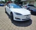Белый Тесла Модель С, объемом двигателя 0 л и пробегом 300 тыс. км за 23000 $, фото 1 на Automoto.ua
