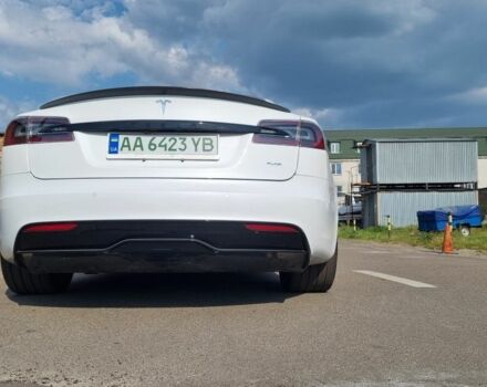 Белый Тесла Модель С, объемом двигателя 0 л и пробегом 23 тыс. км за 45000 $, фото 5 на Automoto.ua