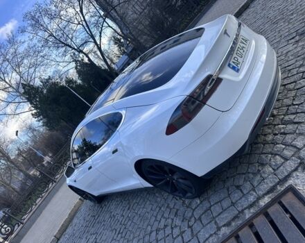 Белый Тесла Модель С, объемом двигателя 0 л и пробегом 170 тыс. км за 13500 $, фото 1 на Automoto.ua