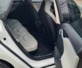 Білий Тесла Модель С, об'ємом двигуна 0 л та пробігом 164 тис. км за 15000 $, фото 5 на Automoto.ua