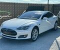 Белый Тесла Модель С, объемом двигателя 0 л и пробегом 230 тыс. км за 11999 $, фото 2 на Automoto.ua