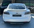 Белый Тесла Модель С, объемом двигателя 0 л и пробегом 230 тыс. км за 11999 $, фото 4 на Automoto.ua