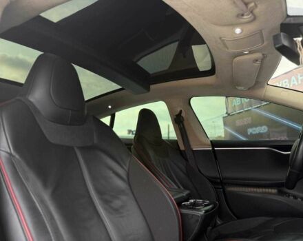 Білий Тесла Модель С, об'ємом двигуна 0 л та пробігом 200 тис. км за 14499 $, фото 8 на Automoto.ua