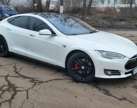 Білий Тесла Модель С, об'ємом двигуна 0 л та пробігом 164 тис. км за 15000 $, фото 3 на Automoto.ua