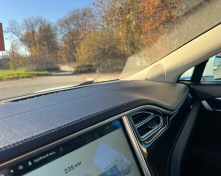 Белый Тесла Модель С, объемом двигателя 0 л и пробегом 168 тыс. км за 12700 $, фото 21 на Automoto.ua