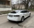 Белый Тесла Модель С, объемом двигателя 6 л и пробегом 152 тыс. км за 11900 $, фото 8 на Automoto.ua