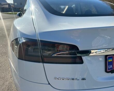 Белый Тесла Модель С, объемом двигателя 0 л и пробегом 168 тыс. км за 12700 $, фото 10 на Automoto.ua