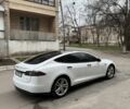 Белый Тесла Модель С, объемом двигателя 6 л и пробегом 152 тыс. км за 12900 $, фото 7 на Automoto.ua