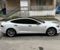 Белый Тесла Модель С, объемом двигателя 6 л и пробегом 152 тыс. км за 12900 $, фото 6 на Automoto.ua