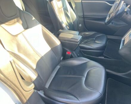 Белый Тесла Модель С, объемом двигателя 0 л и пробегом 168 тыс. км за 12700 $, фото 12 на Automoto.ua