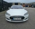 Белый Тесла Модель С, объемом двигателя 0 л и пробегом 168 тыс. км за 13400 $, фото 3 на Automoto.ua