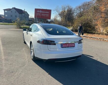 Белый Тесла Модель С, объемом двигателя 0 л и пробегом 168 тыс. км за 12700 $, фото 2 на Automoto.ua