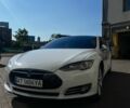 Білий Тесла Модель С, об'ємом двигуна 0 л та пробігом 200 тис. км за 11990 $, фото 16 на Automoto.ua