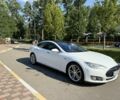 Белый Тесла Модель С, объемом двигателя 0 л и пробегом 243 тыс. км за 13200 $, фото 1 на Automoto.ua