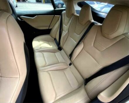 Белый Тесла Модель С, объемом двигателя 0 л и пробегом 79 тыс. км за 4500 $, фото 8 на Automoto.ua