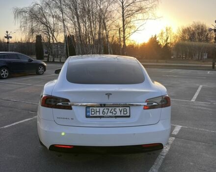 Белый Тесла Модель С, объемом двигателя 0 л и пробегом 62 тыс. км за 15999 $, фото 3 на Automoto.ua