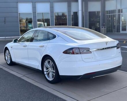 Белый Тесла Модель С, объемом двигателя 0 л и пробегом 78 тыс. км за 7700 $, фото 6 на Automoto.ua