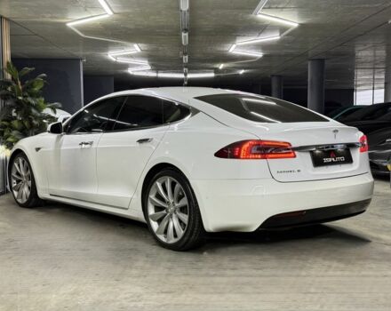 Білий Тесла Модель С, об'ємом двигуна 0 л та пробігом 61 тис. км за 15500 $, фото 14 на Automoto.ua