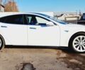Белый Тесла Модель С, объемом двигателя 0 л и пробегом 119 тыс. км за 23999 $, фото 40 на Automoto.ua