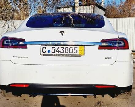 Белый Тесла Модель С, объемом двигателя 0 л и пробегом 119 тыс. км за 23999 $, фото 35 на Automoto.ua