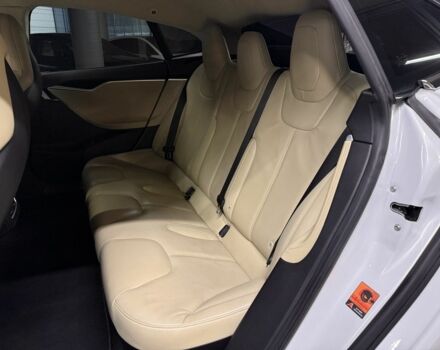 Білий Тесла Модель С, об'ємом двигуна 0 л та пробігом 61 тис. км за 15500 $, фото 18 на Automoto.ua