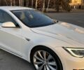 Белый Тесла Модель С, объемом двигателя 0 л и пробегом 62 тыс. км за 15999 $, фото 7 на Automoto.ua