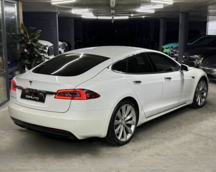 Білий Тесла Модель С, об'ємом двигуна 0 л та пробігом 61 тис. км за 15500 $, фото 8 на Automoto.ua